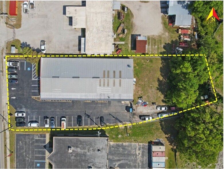 More Photos Of 109 N Falkenburg Rd, Tampa Manufacturing For Sale