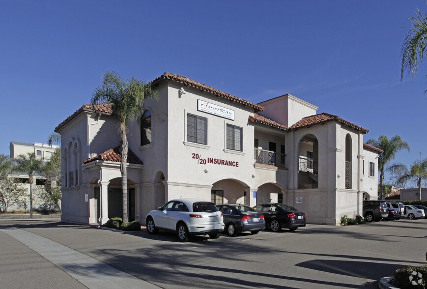 More Photos Of 225 W Valley Pky, Escondido Office For Lease