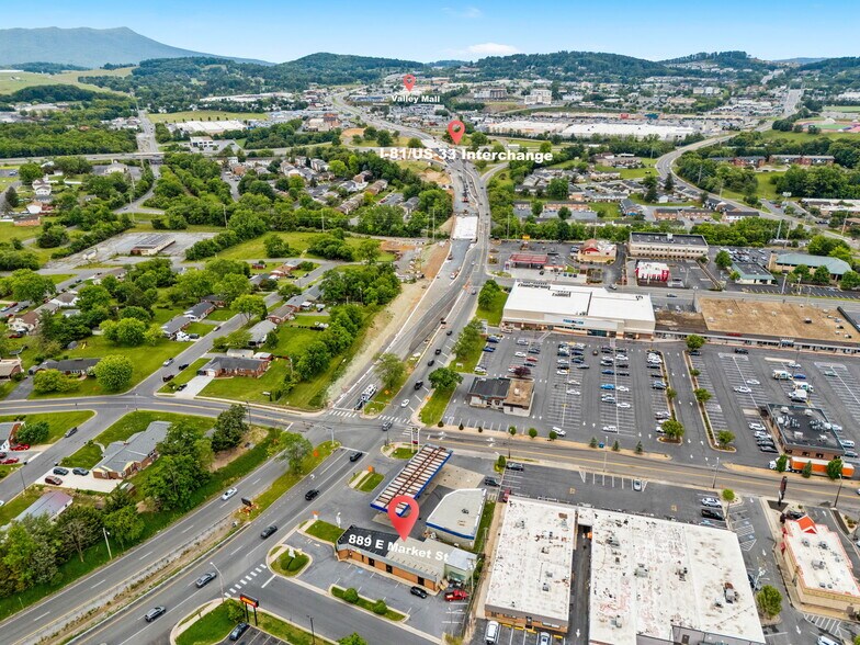 More Photos Of 889 E Market St, Harrisonburg Storefront Retail Office For Sale