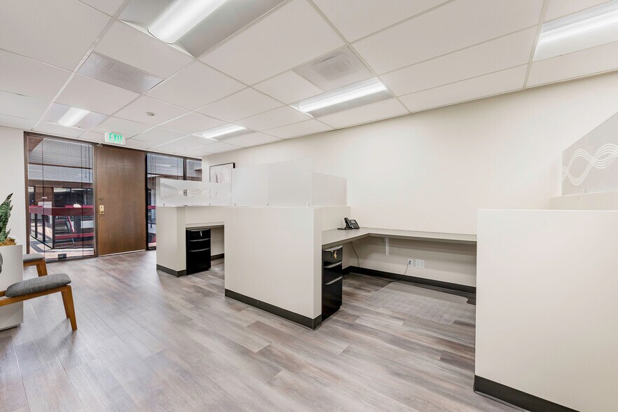More Photos Of 333 W Broadway, Long Beach Office For Lease
