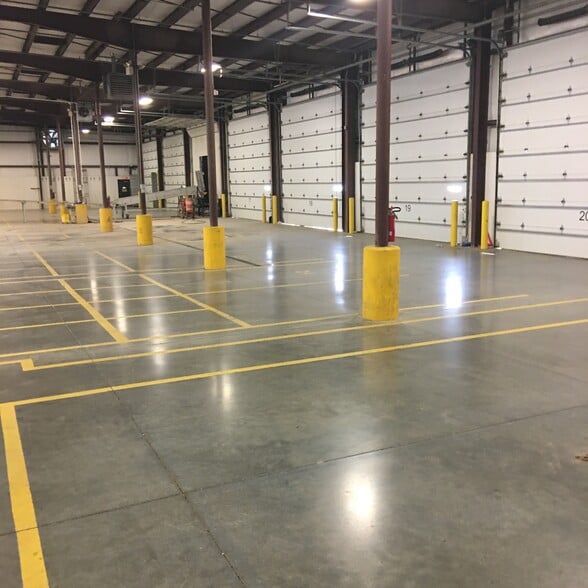 More Photos Of 2143 Enterprise Dr, Independence Distribution For Lease