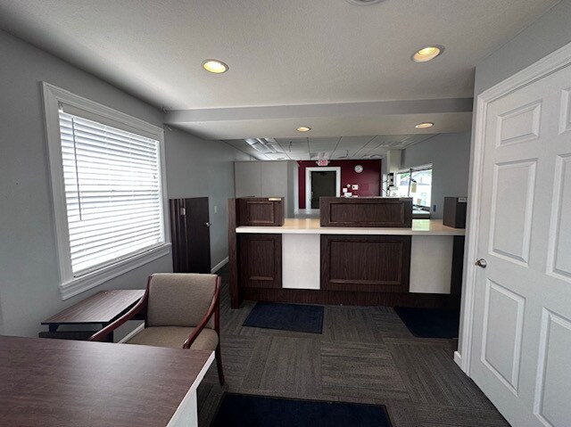 More Photos Of 565 Main St, Wellsville Office For Sale
