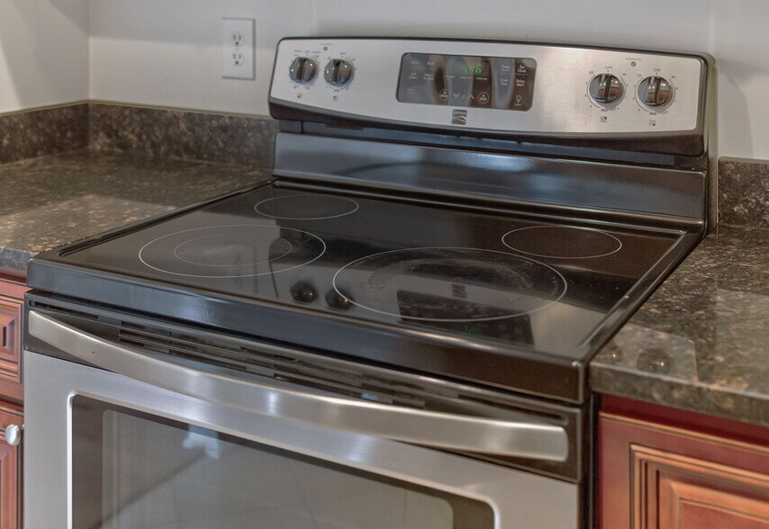 More Photos Of 125 Turtle Creek Rd, Charlottesville Apartments For Sale