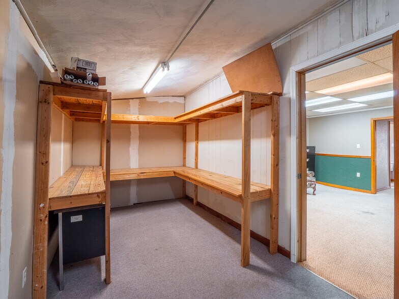 More Photos Of 426 E Wyandotte Ave, Mcalester Office For Sale