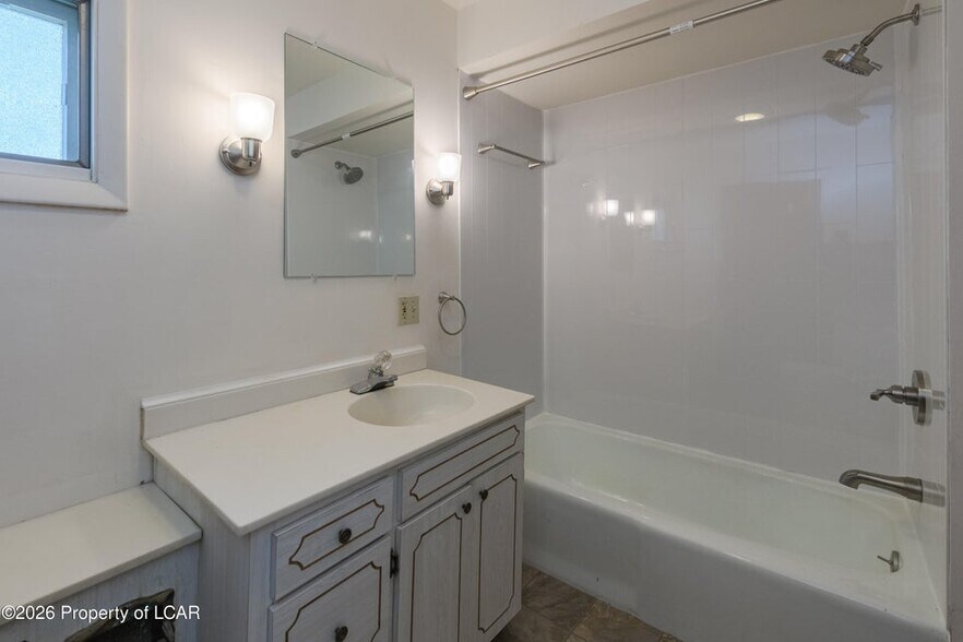 More Photos Of 310 E Main St, Nanticoke Apartments For Sale