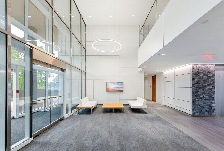 More Photos Of 11350 Random Hills Rd, Fairfax Office For Lease