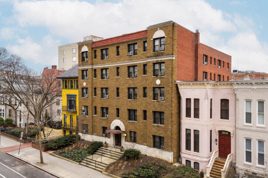 More Photos Of 1604 Q St NW, Washington Apartments For Sale