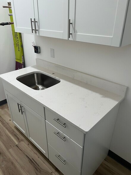 More Photos Of 6490 W Trevett Cir, Wasilla Industrial For Lease