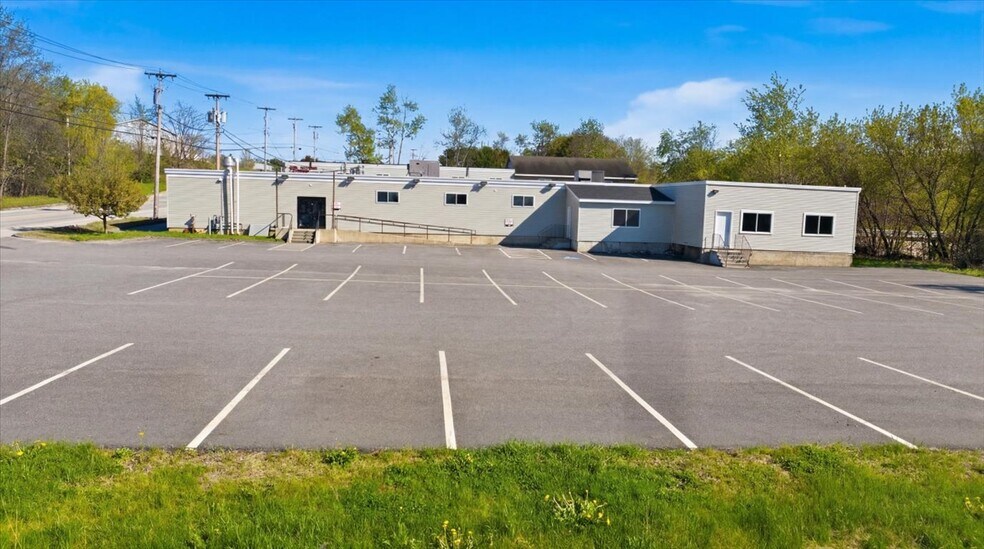 More Photos Of 551 Lincoln St, Lewiston Industrial For Sale