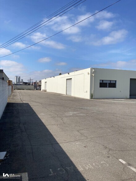 More Photos Of 16400 Garfield Ave, Paramount Warehouse For Lease