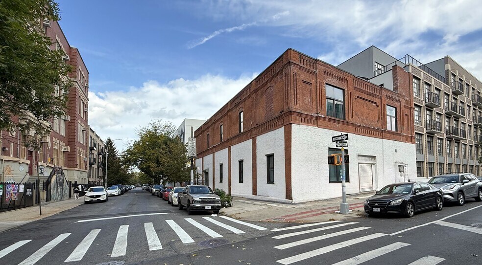 More Photos Of 395-403 Evergreen Ave, Brooklyn Religious Facility For Lease