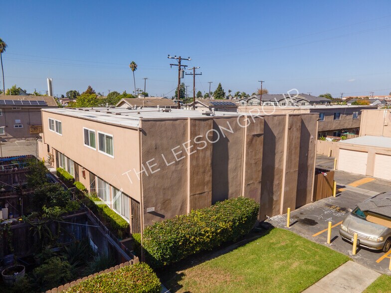 Primary Photo Of 14267 Village Way, Westminster Apartments For Sale