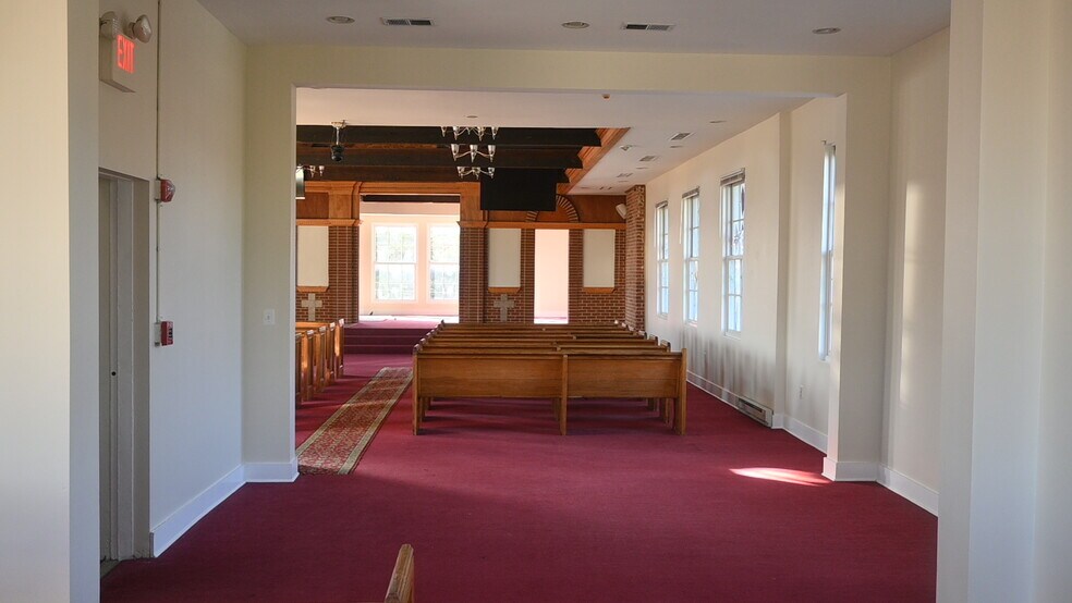 More Photos Of 2715-2725 22nd St NE, Washington Religious Facility For Sale