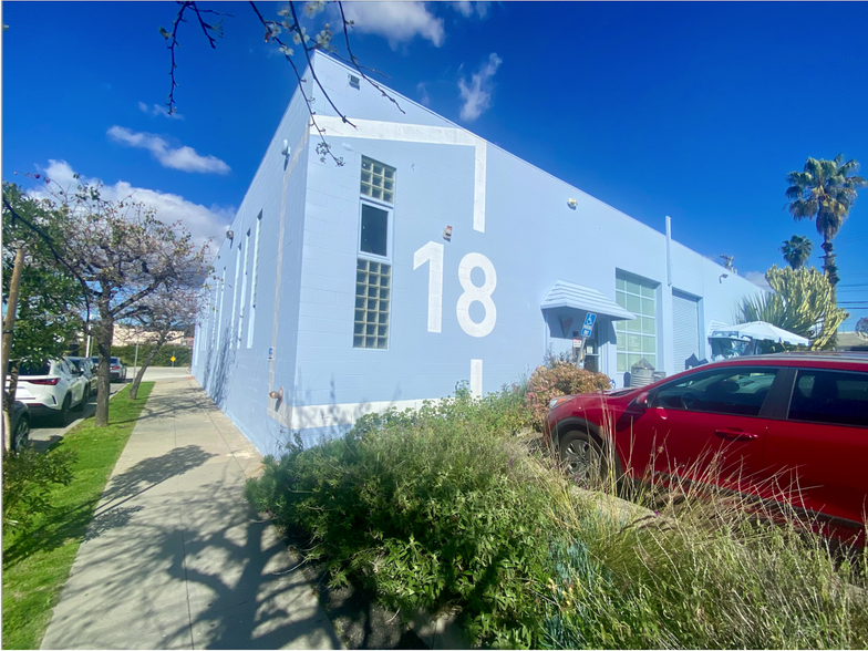 Primary Photo Of 1629-1659 18th St, Santa Monica Warehouse For Lease