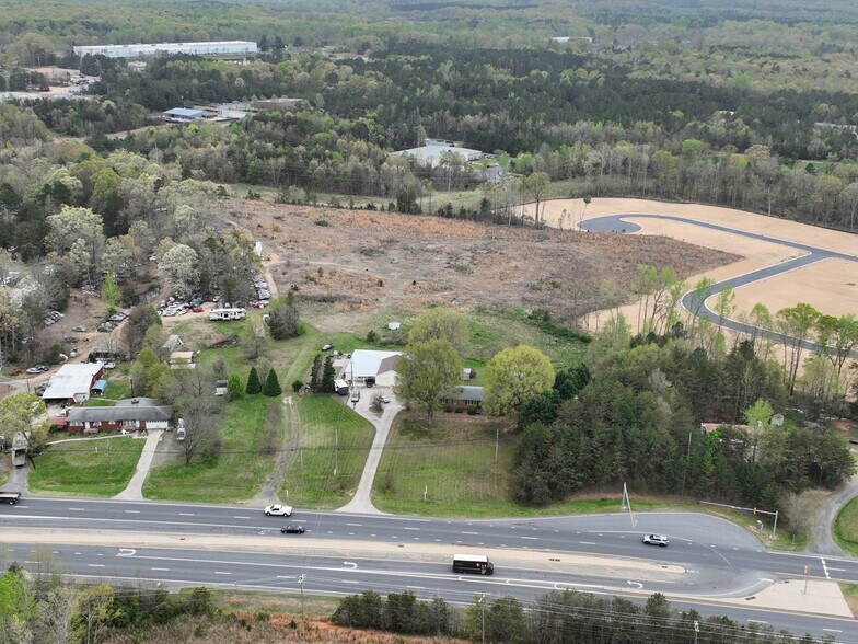 More Photos Of 6760 HWY 24/27 Hwy, Midland Land For Sale