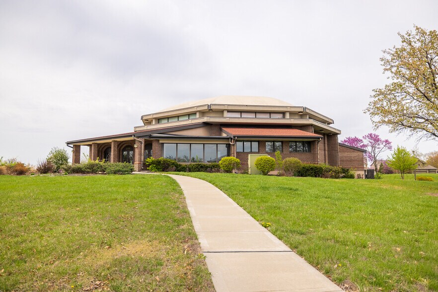 More Photos Of 800 SW 150 Hwy, Lee's Summit Office For Sale