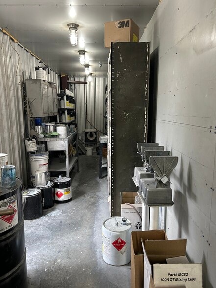 More Photos Of 334 Industrial Park Rd, Bluefield Industrial For Lease