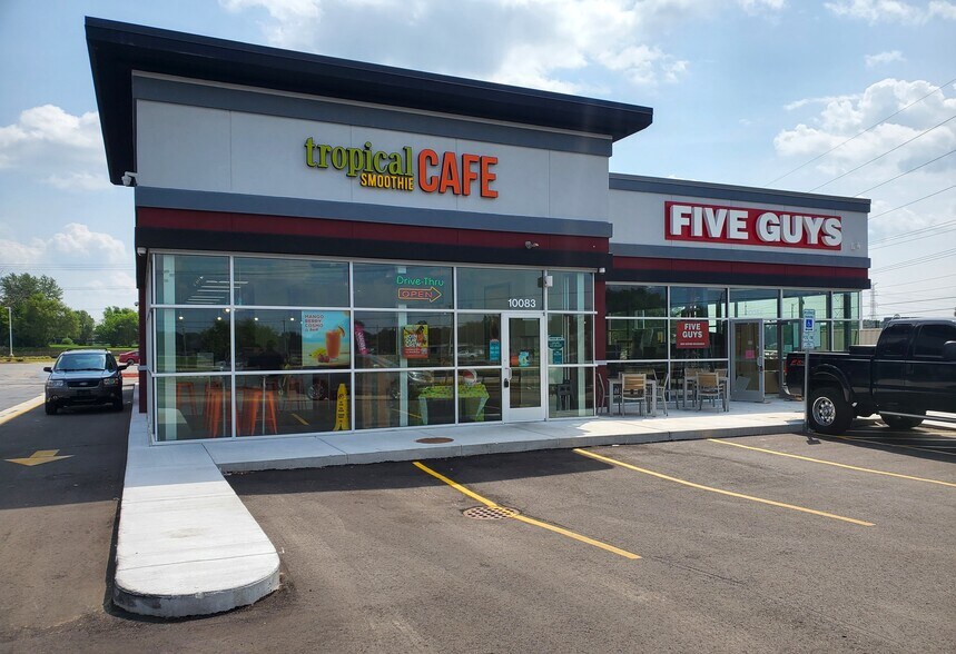 More Photos Of 10017 N 2nd Street, Machesney Park Fast Food For Lease