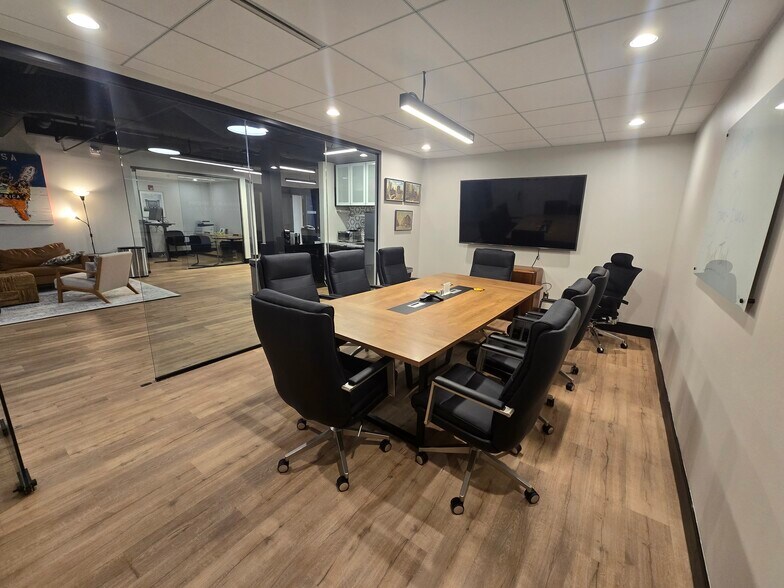 More Photos Of 390 Park St, Birmingham Office For Lease