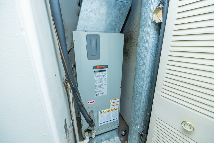 More Photos Of 2520 E Lincoln St, Wichita Apartments For Sale