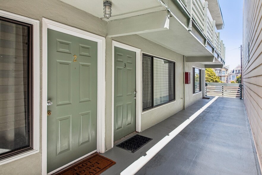 More Photos Of 257 San Jose Ave, San Francisco Apartments For Sale