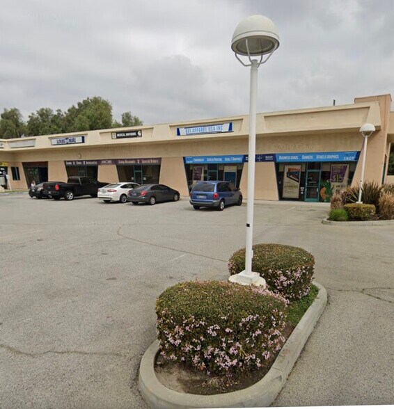 More Photos Of 2513 Tapo St, Simi Valley Unknown For Lease