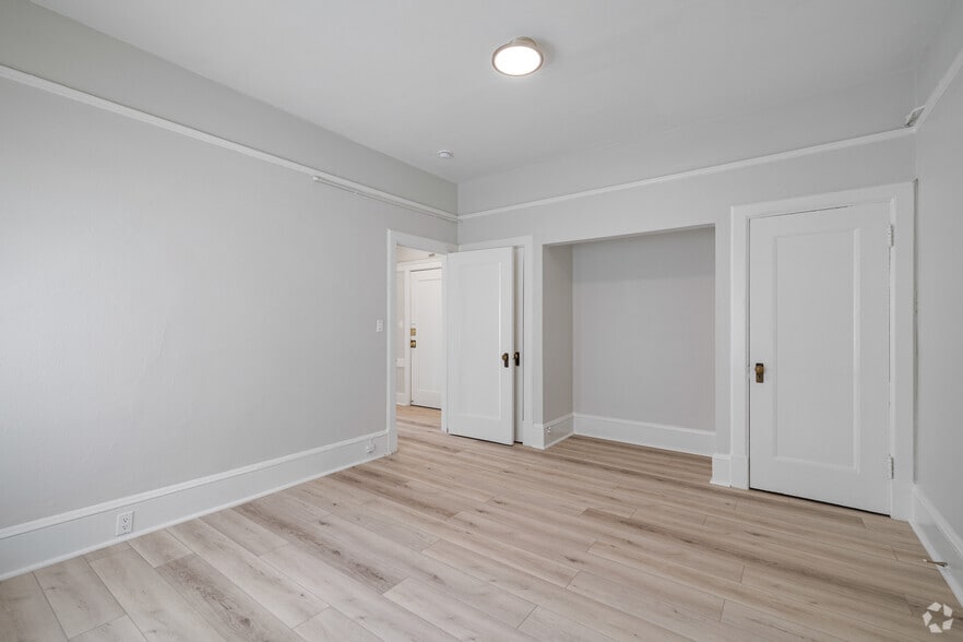 More Photos Of 184 13th St, Oakland Apartments For Sale