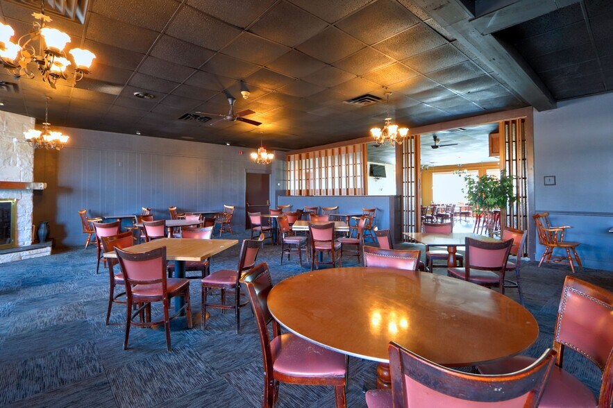 More Photos Of 1978 Route 5 & 20, Waterloo Township Restaurant For Lease