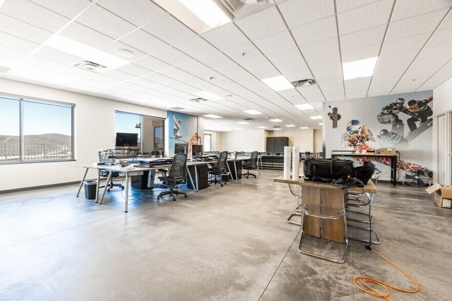 More Photos Of 1 Victory Ln, Park City Medical For Lease