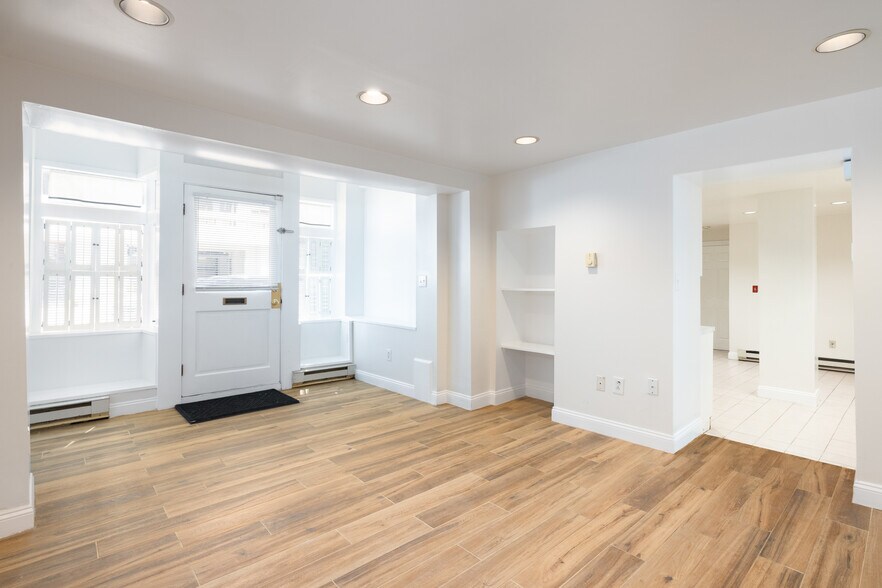 More Photos Of 45B Bowdoin St, Boston Apartments For Sale