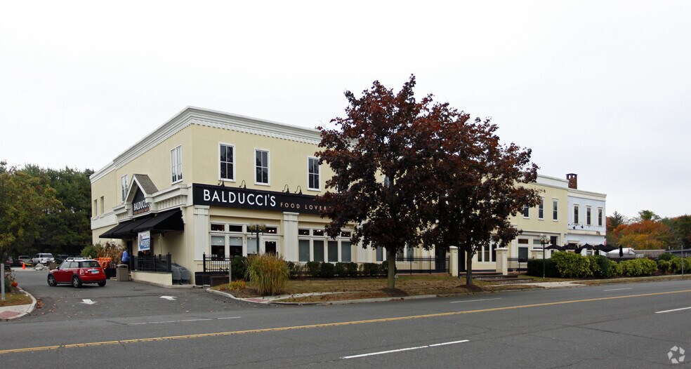 More Photos Of 1385-1391 Post Rd E, Westport General Retail For Lease