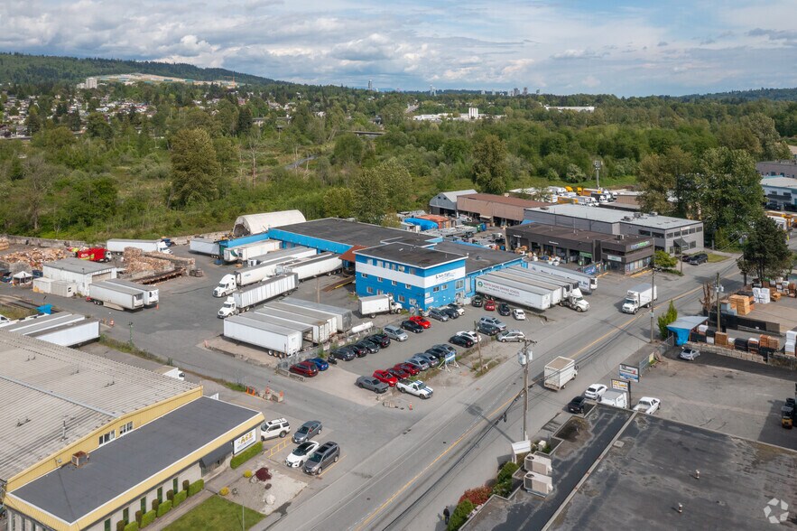 More Photos Of 2864 Norland Ave, Burnaby Warehouse For Lease