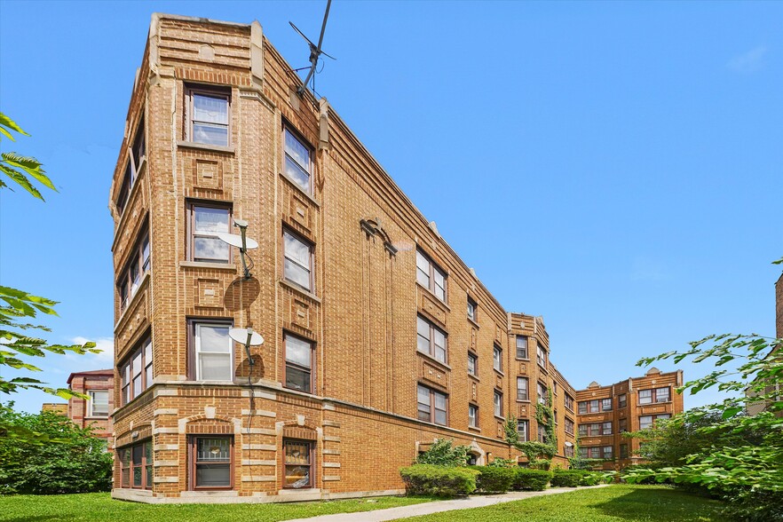 More Photos Of 11343 S King Dr, Chicago Apartments For Sale