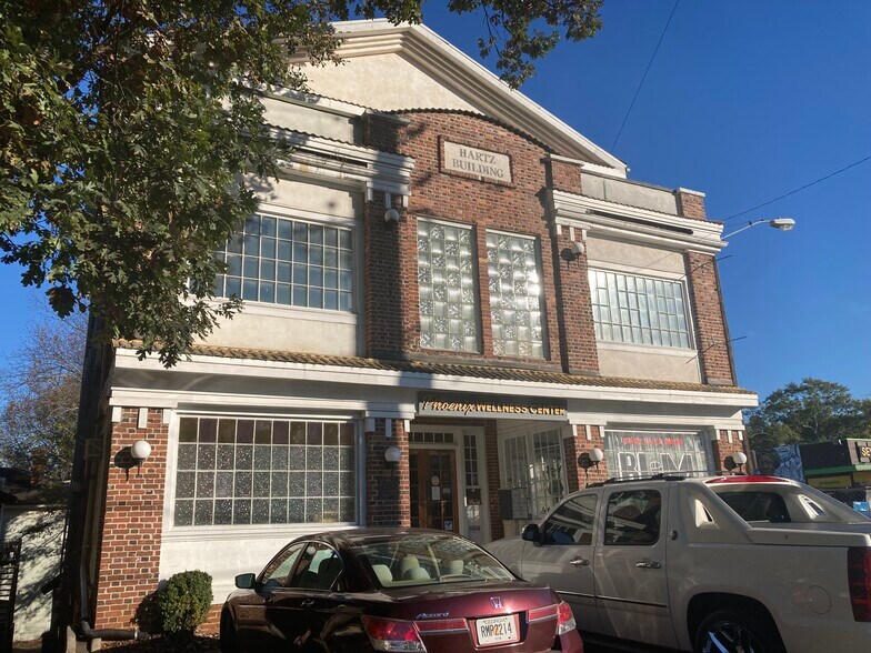 More Photos Of 483 Moreland Ave NE, Atlanta Freestanding For Lease