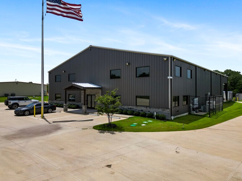 More Photos Of 4481 Roans Chapel Rd, College Station Industrial For Lease