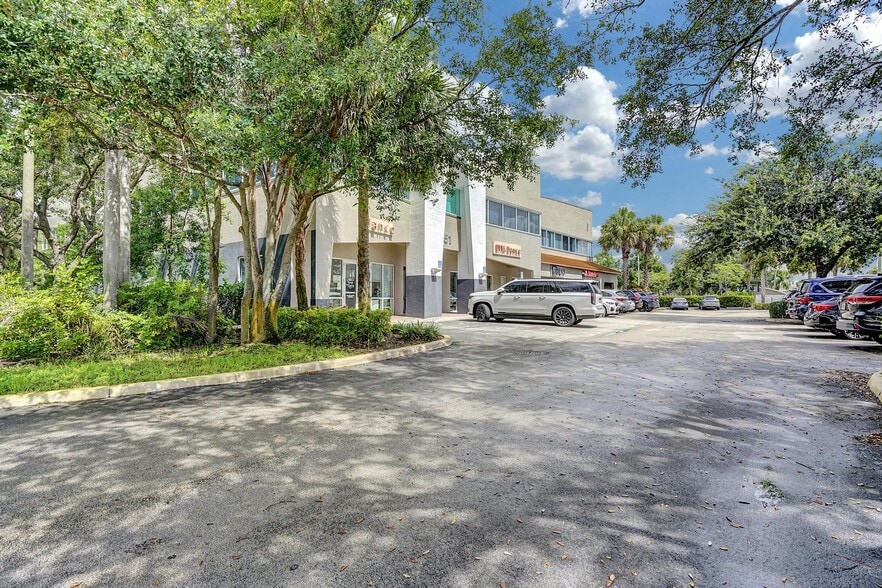 More Photos Of 351 SW 136th Ave, Davie Office For Lease