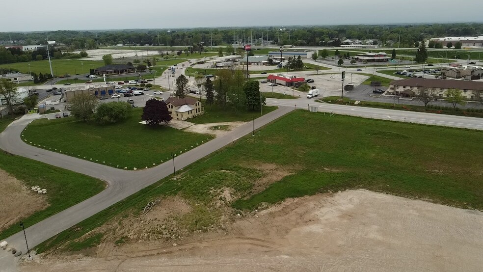 More Photos Of 4305 N 40th St, Sheboygan Land For Lease