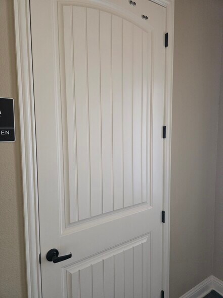 More Photos Of 8508 Precinct Line Rd, Colleyville Office For Lease