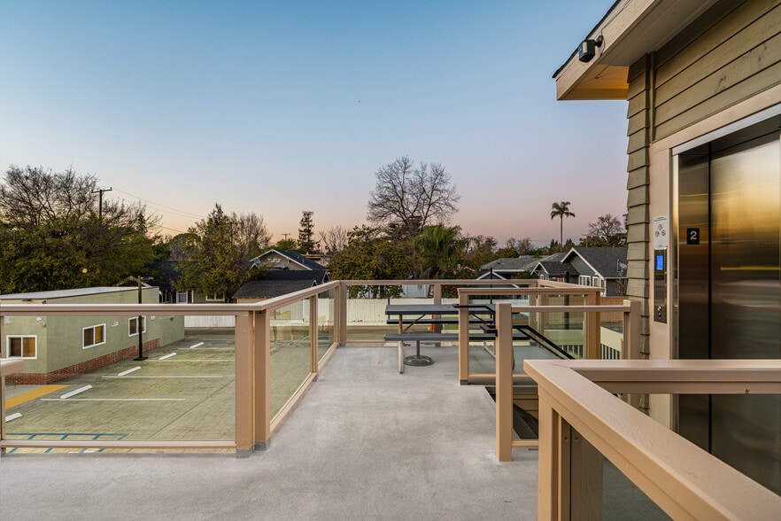 More Photos Of 615 E Chapman Ave, Orange Medical For Sale