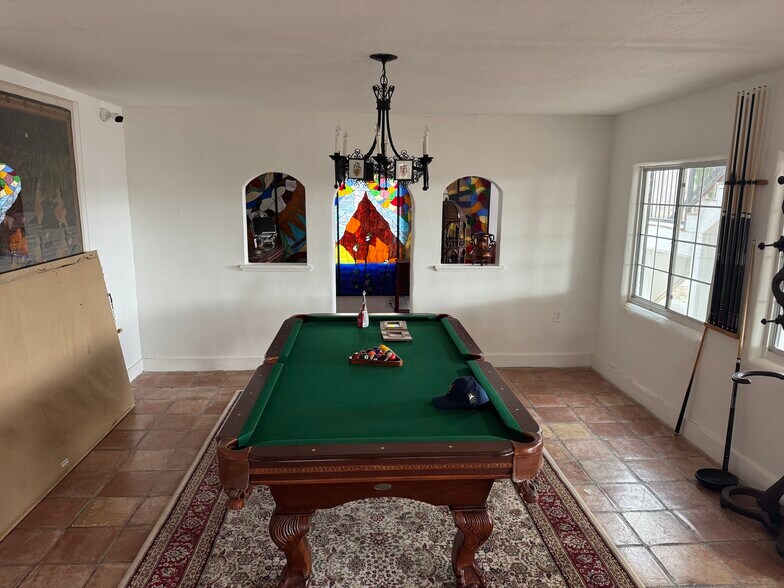 More Photos Of 2200 County Rd D061, Las Cruces Hotel For Sale