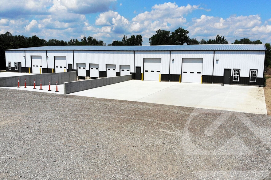 More Photos Of 4666 S Custer Rd, Monroe Warehouse For Lease