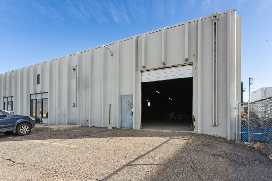 More Photos Of 4200 Jackson St, Denver Warehouse For Lease