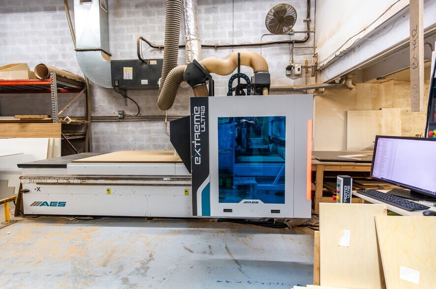 More Photos Of 13288 SW 120th St, Miami Manufacturing For Sale