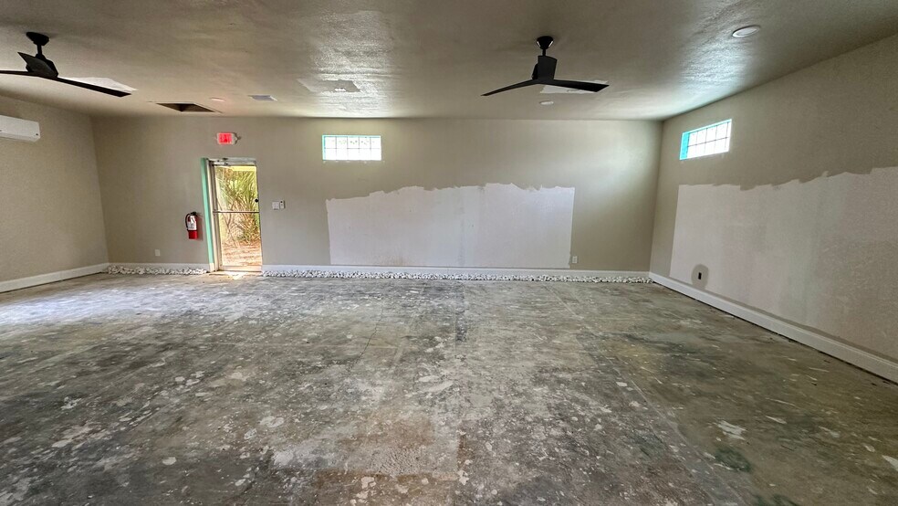 More Photos Of 1707 E Edgewood Dr, Lakeland Medical For Lease