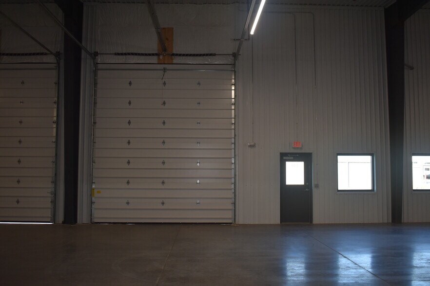 More Photos Of 1060 Madison St, Norwalk Warehouse For Sale