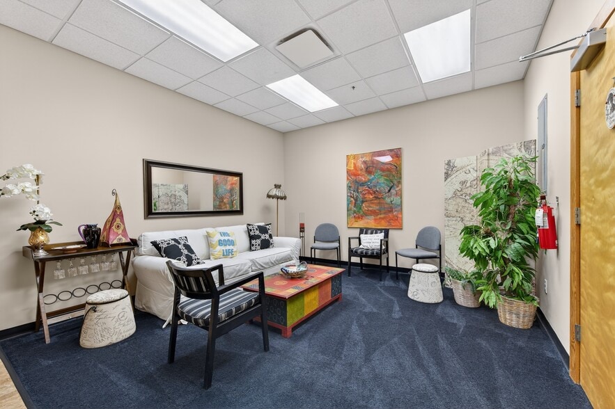 More Photos Of 111 Magnolia Ave, Daytona Beach Office For Sale