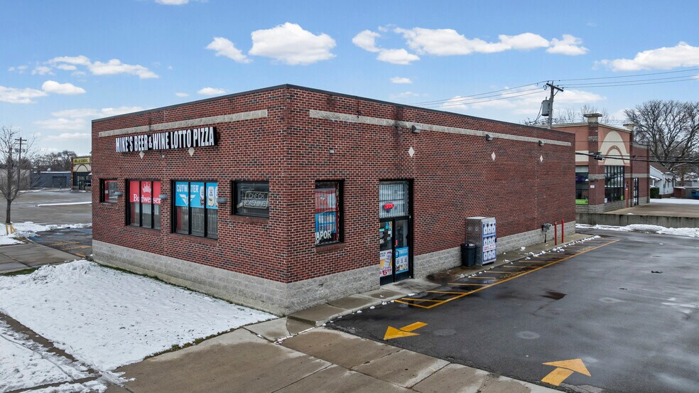 More Photos Of 7512 E 9 Mile Rd, Warren Convenience Store For Sale