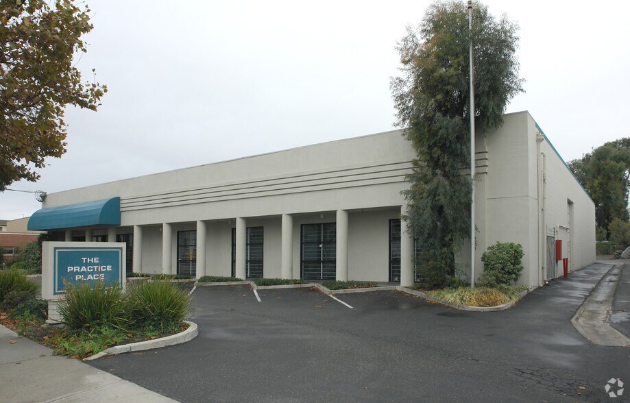 Primary Photo Of 1707 4th St, San Jose Showroom For Lease