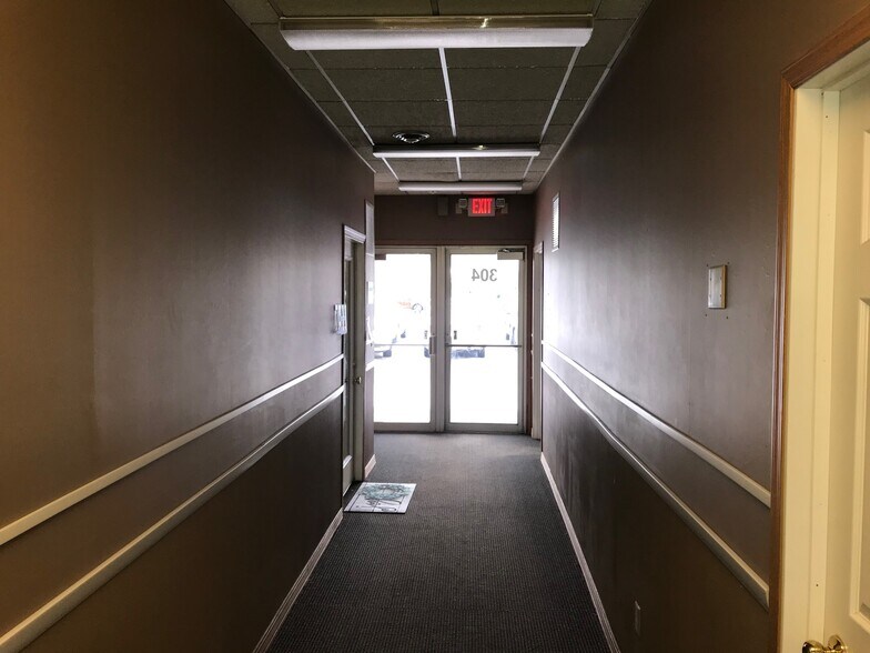 More Photos Of 300 4th Ave NE, Waite Park General Retail For Sale