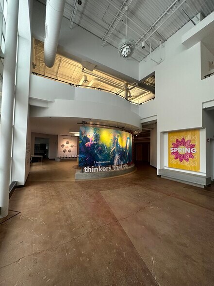 More Photos Of 7007 Discovery Blvd, Dublin Office For Sale